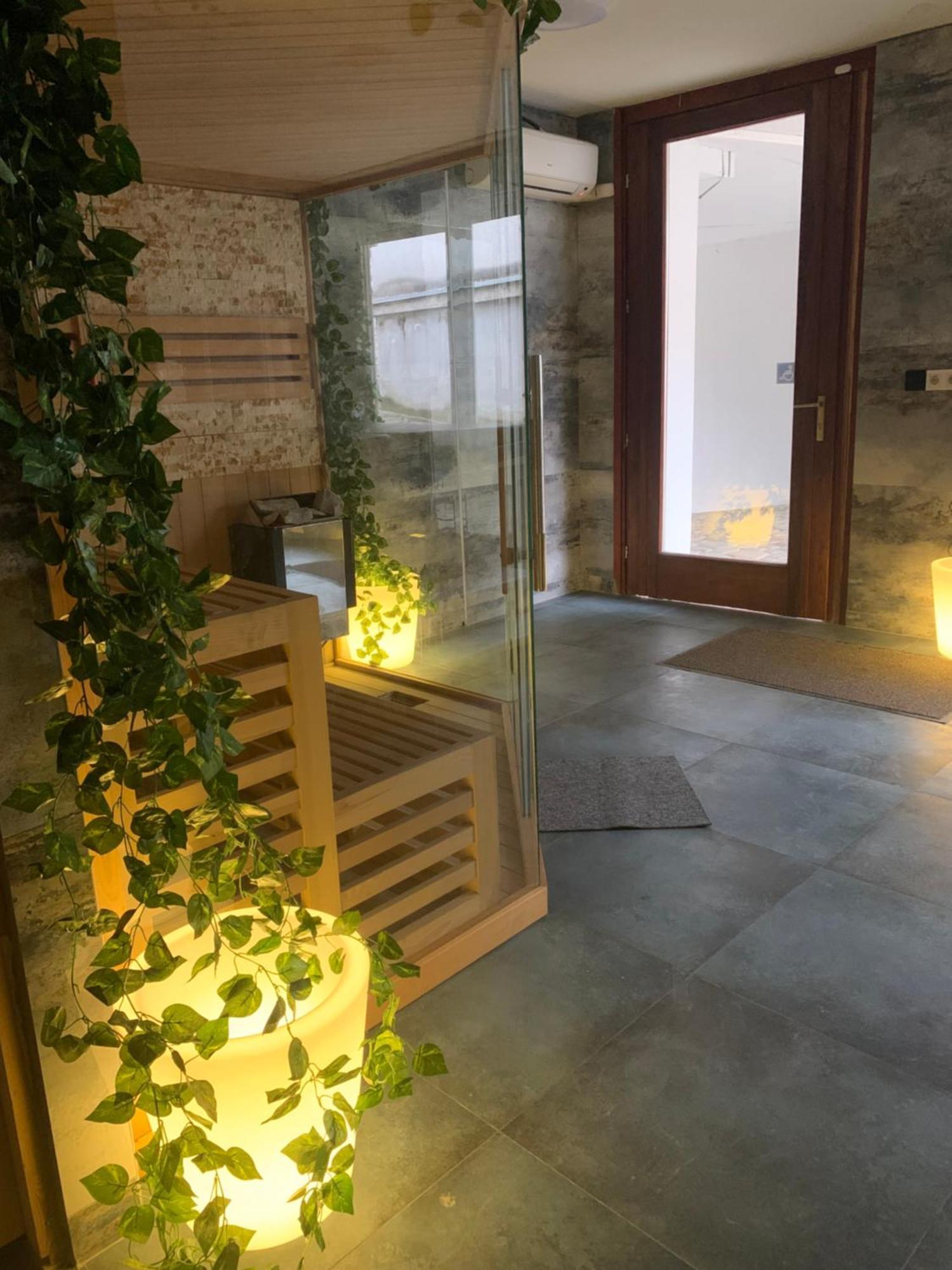Отель Varfal Wellness Panzio